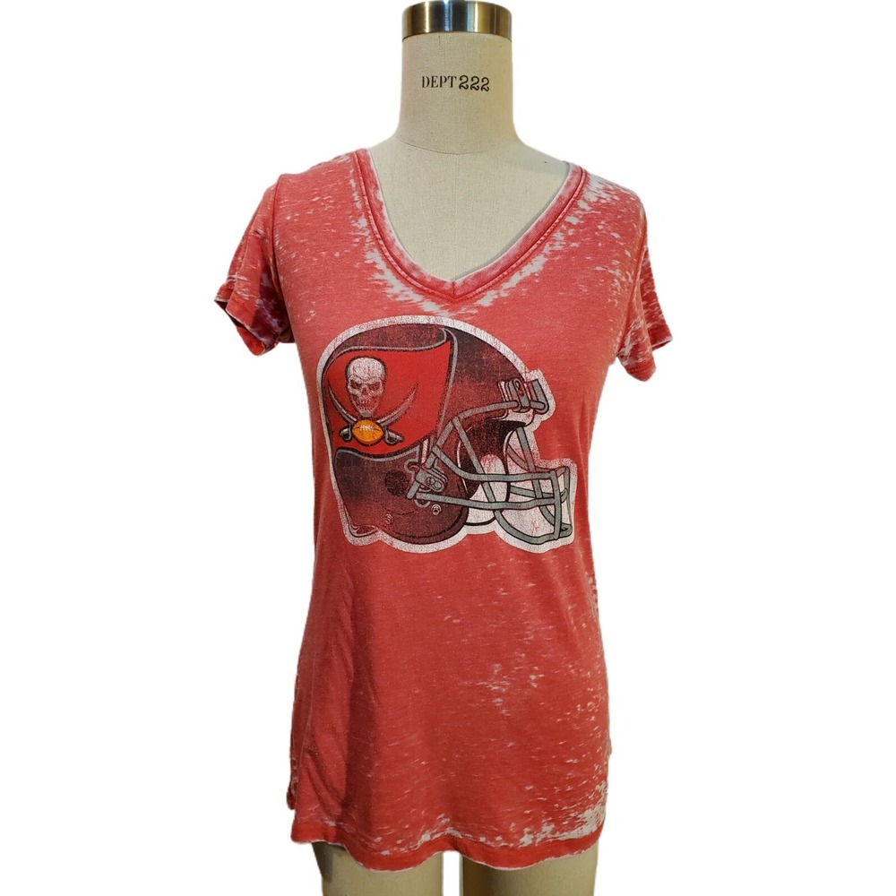 NFL Team Apparel Tampa Bay Buccaneers T-Shirt Size‎ S Women's